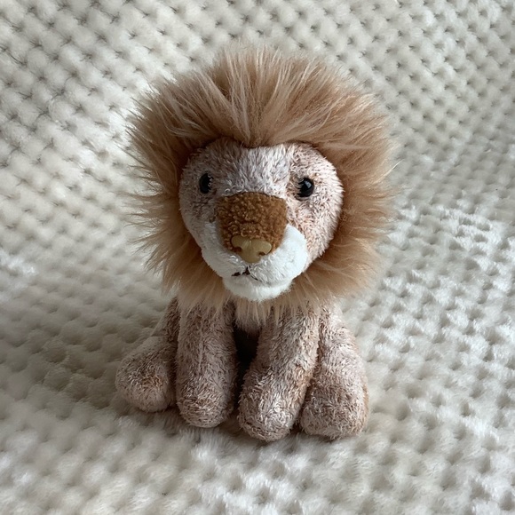 Unbranded Adorable Plush Lion Stuffed Animal Toy 🦁 - Picture 3 of 13